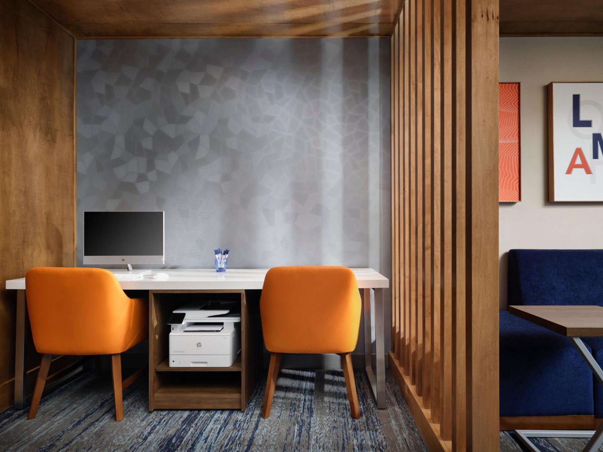 Holiday Inn Express & Suites Lima By Ihg Экстерьер фото