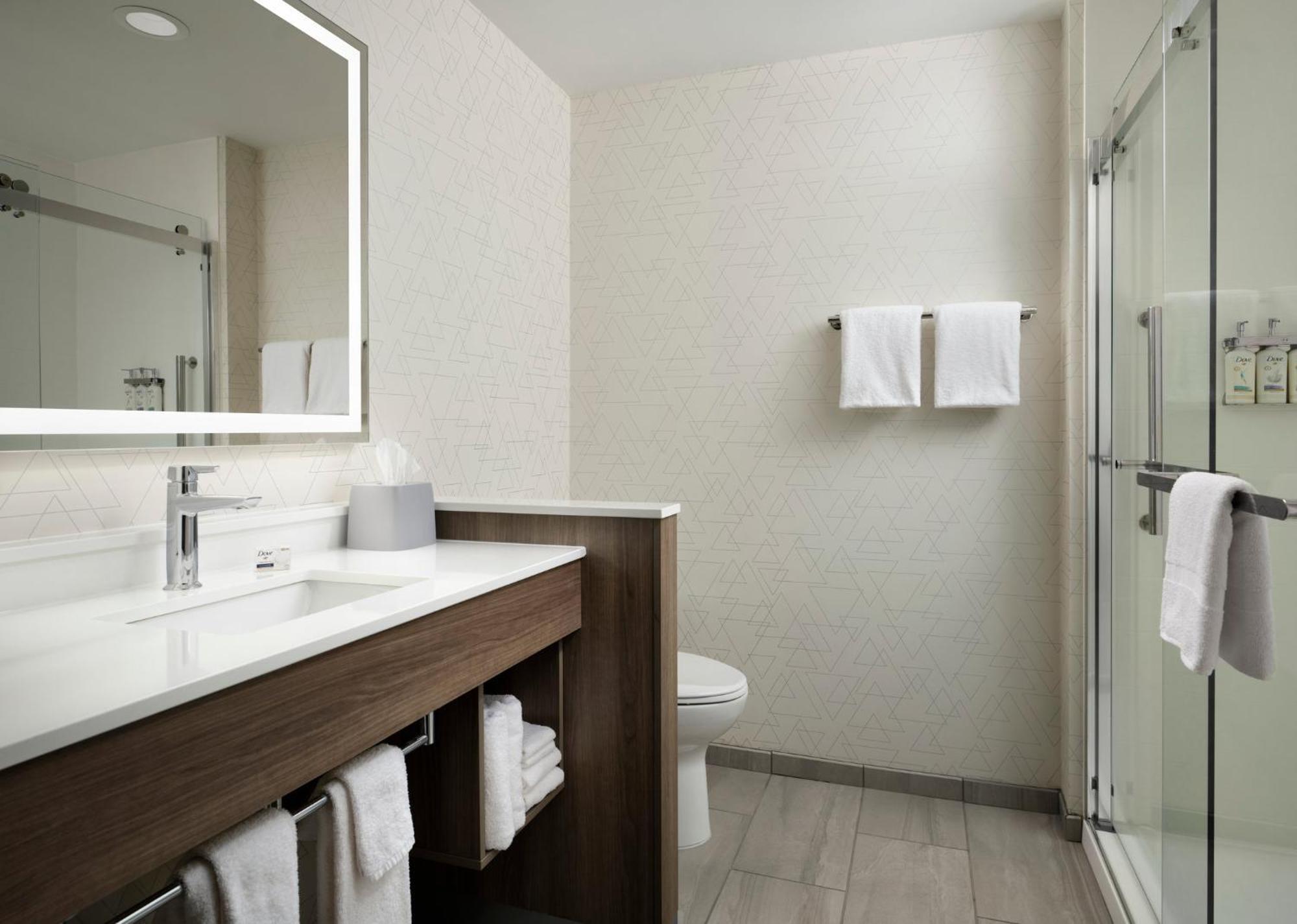 Holiday Inn Express & Suites Lima By Ihg Экстерьер фото