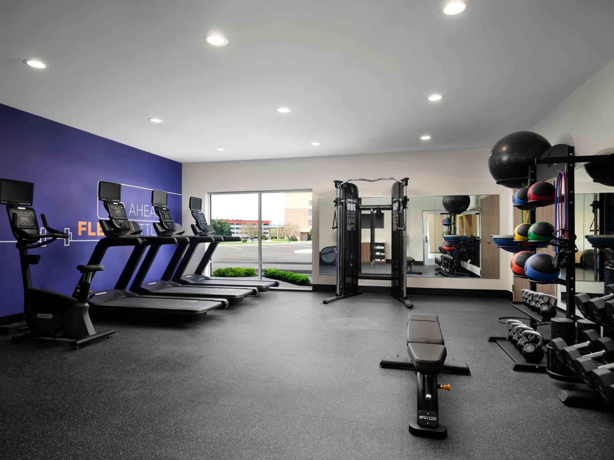 Holiday Inn Express & Suites Lima By Ihg Экстерьер фото