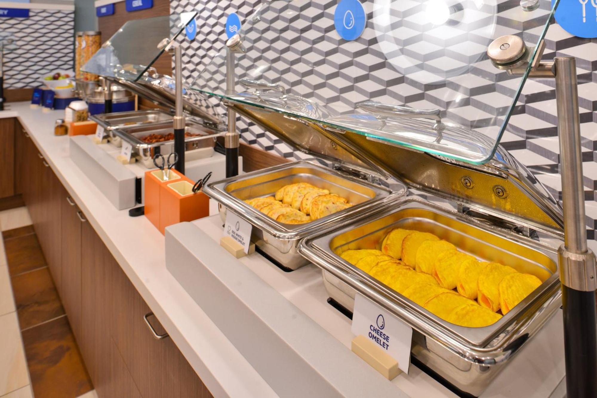 Holiday Inn Express & Suites Lima By Ihg Экстерьер фото